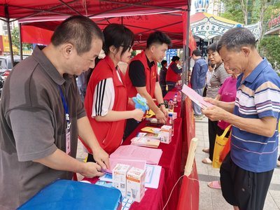 党建引领聚合力 计量惠民暖人心——崇左市开展2025年“5.20”世界计量日主题宣传服务活动